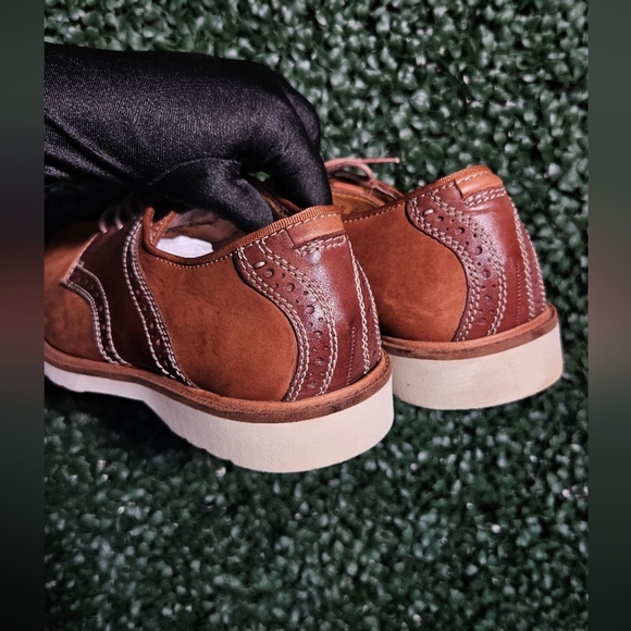 Bostonian Two-Tone Brown Leather Oxfords - Picture 6 of 8